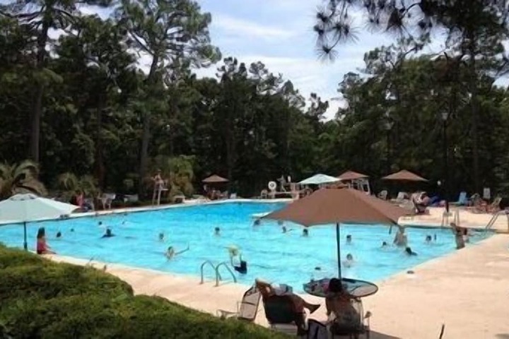 Pool 34 of 72