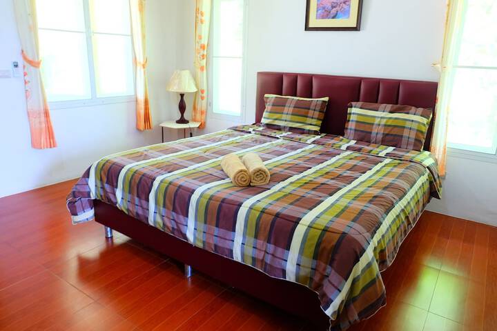 Room 5 of 57