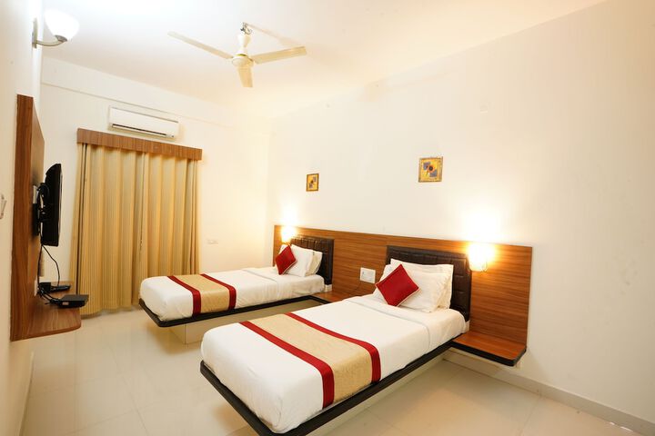 Room 44 of 79