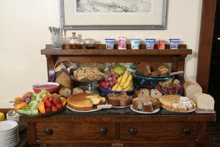 Breakfast/Coffee Service 33 of 50