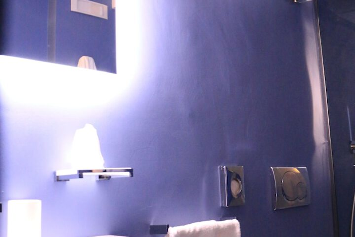 Room 47 of 92