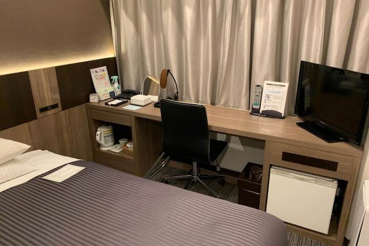 Room 21 of 47