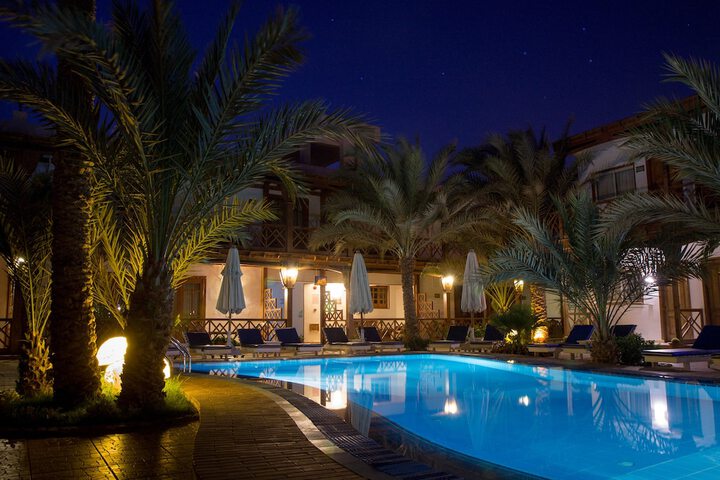Hotel with Pool