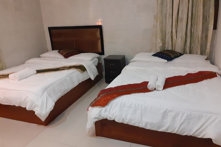 Room 7 of 48