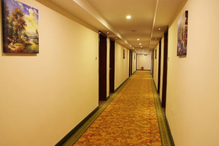 Ballroom/Hall 52 of 52