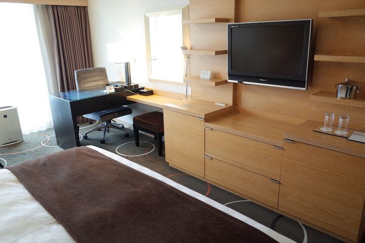 Room 15 of 239