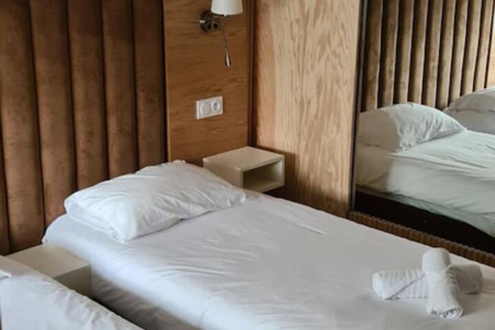 Room 13 of 55
