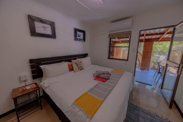 Room 16 of 79