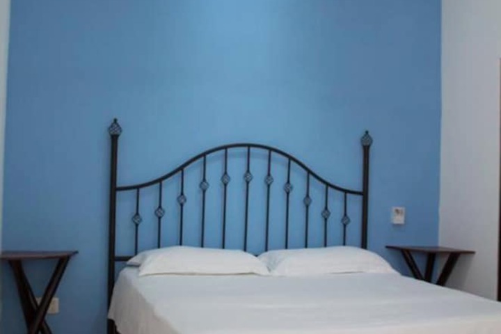Room 10 of 70