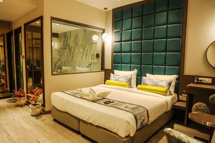 Room 26 of 58