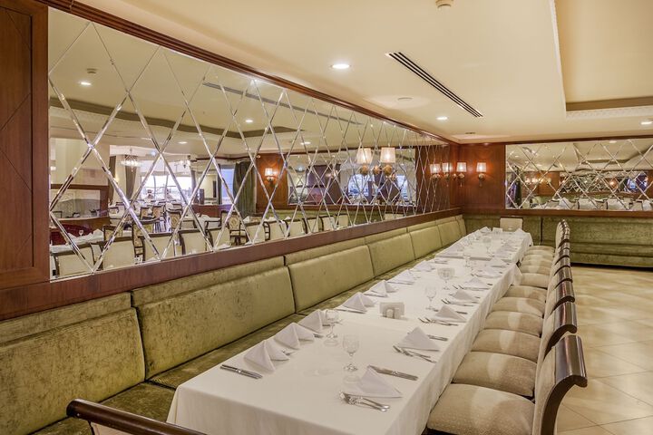 Dining 71 of 105