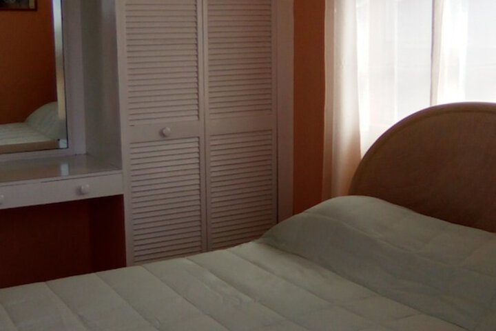 Room 3 of 26