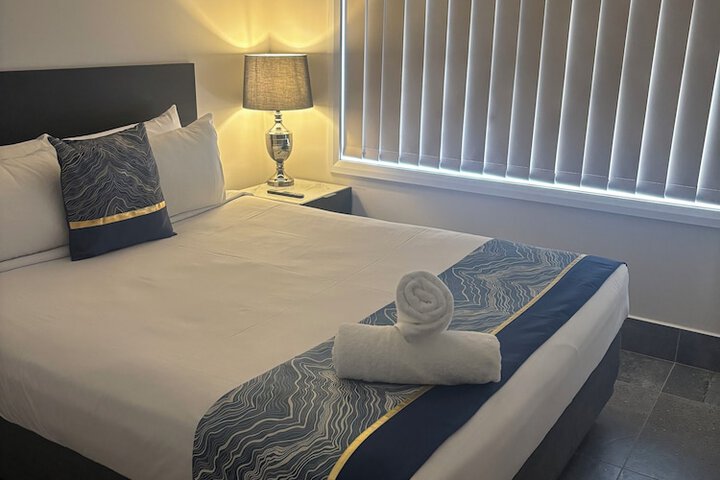 Room 21 of 157