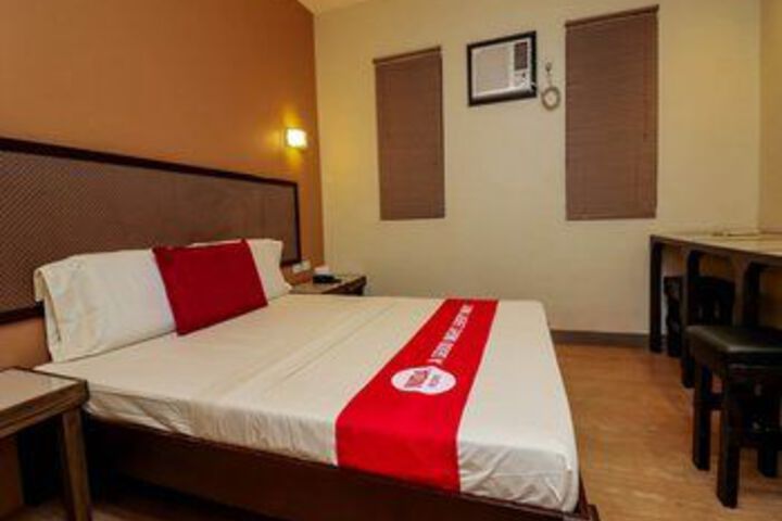 Exterior of Nida Rooms Pasay Aurora Manila Elegant