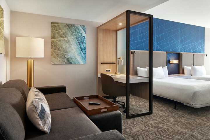 Room 8 of 29