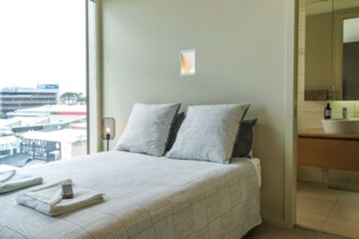 Room 17 of 26
