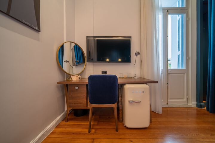 Room 45 of 110