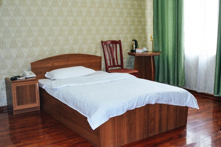 Room 22 of 30