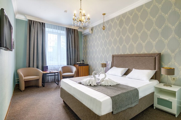 Room 4 of 22