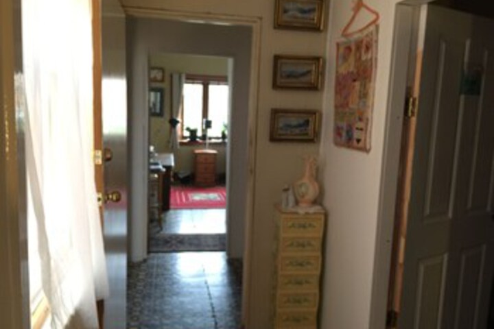 Room 132 of 180