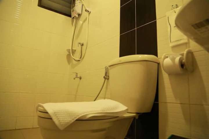 Room 7 of 22