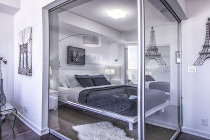 Room 12 of 29