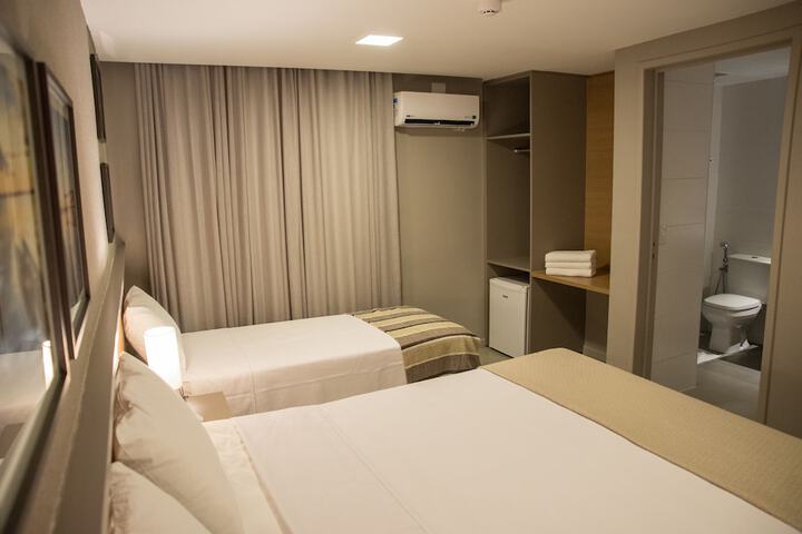 Room 17 of 48