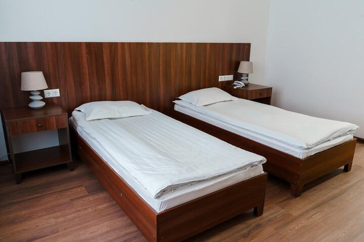 Room 26 of 54