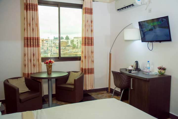 Room 8 of 23