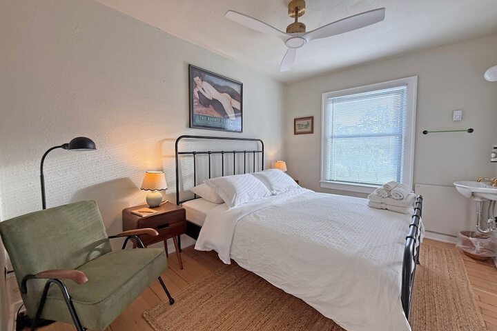 Room 19 of 62