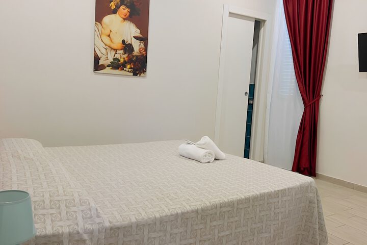 Room 6 of 42