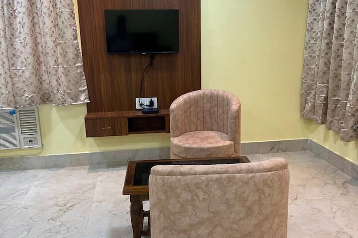 Room 16 of 27