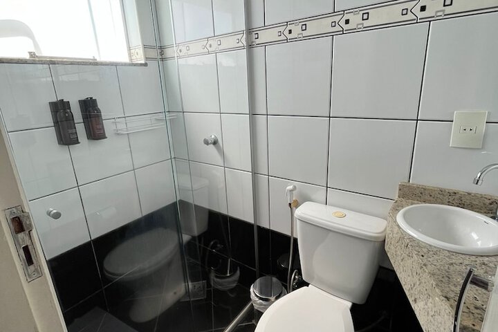 Room 14 of 18