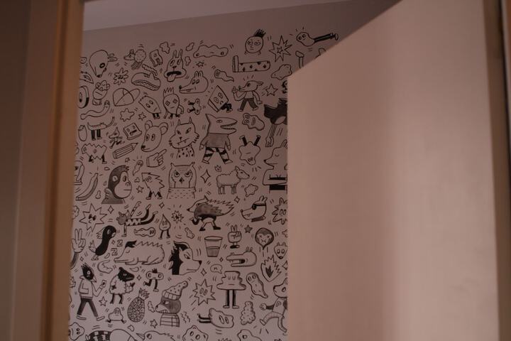 Room 11 of 38