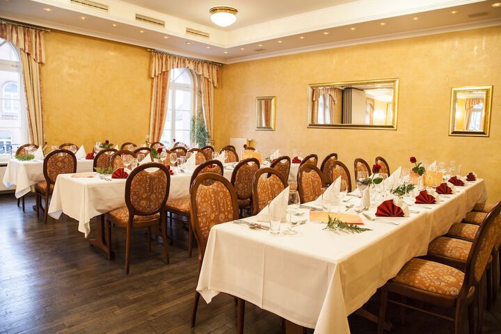 Ballroom/Hall 50 of 56