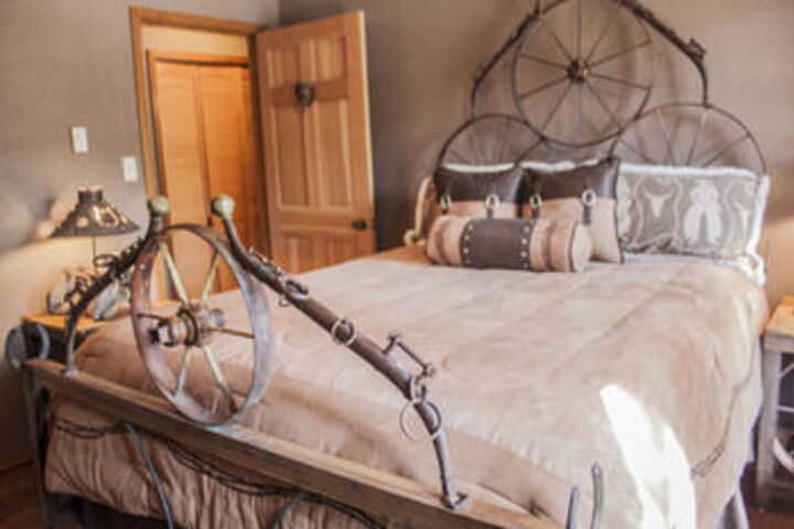 Room 18 of 29