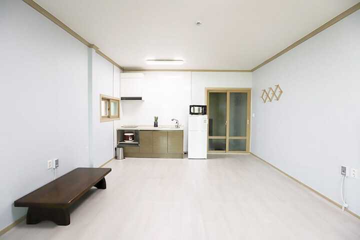 Room 19 of 36