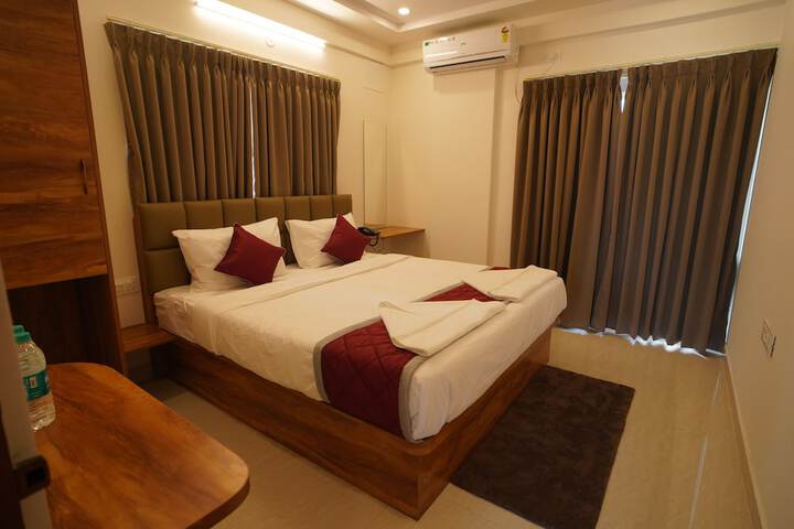 Room 14 of 31