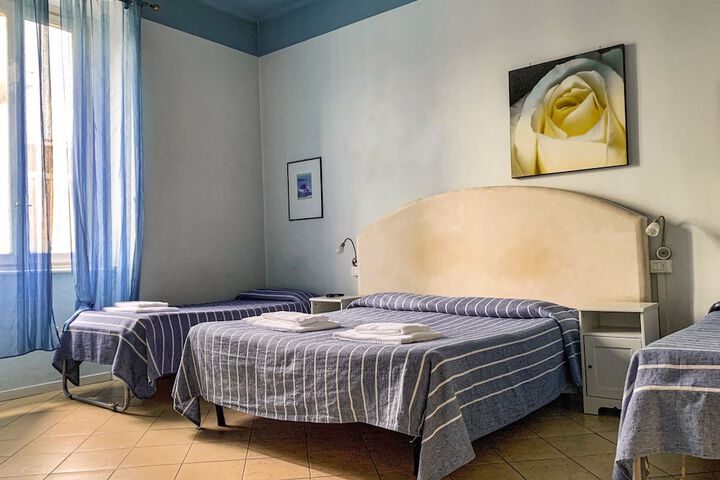 Room 4 of 47