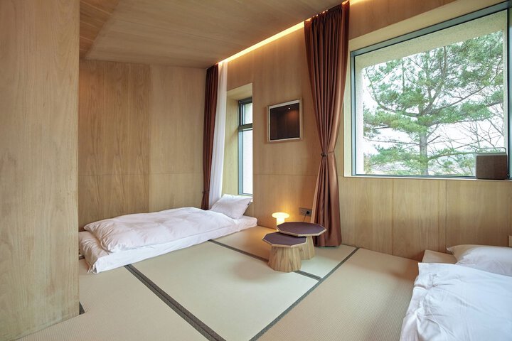 Room 36 of 85