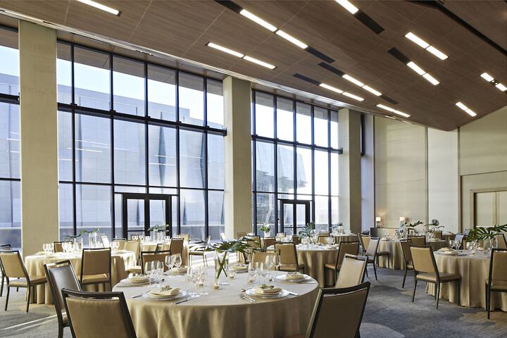 Meeting facility