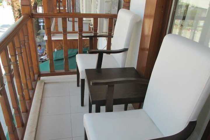 Terrace/Patio 14 of 16
