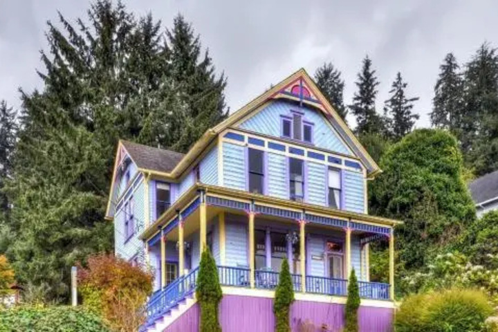 Image of Astoria Inn