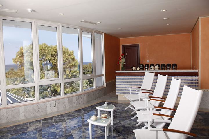 Hotel Interior 27 of 42