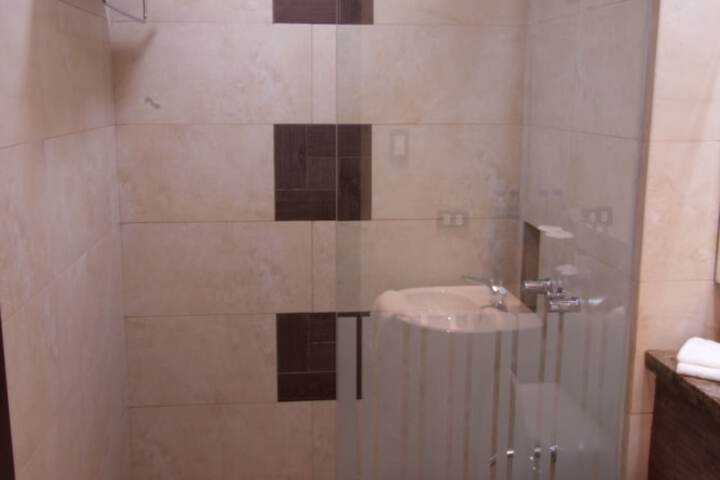 Room 35 of 59