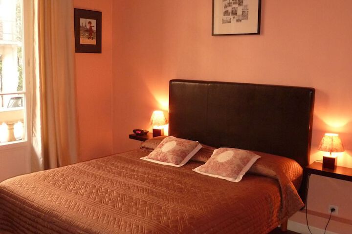 Room 15 of 114
