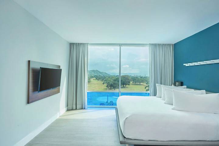 Room 32 of 108