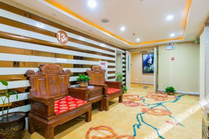 Hotel Interior 27 of 46