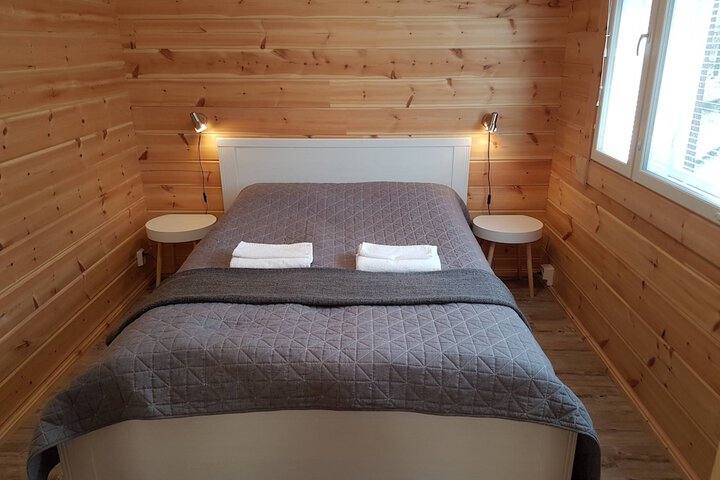 Room 8 of 42