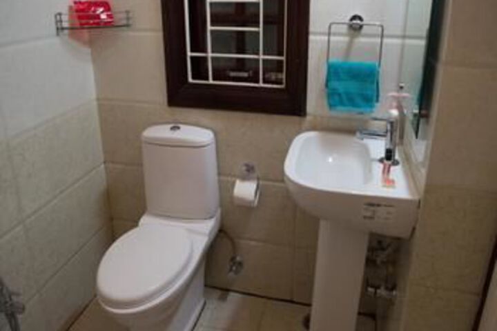 Room 3 of 22